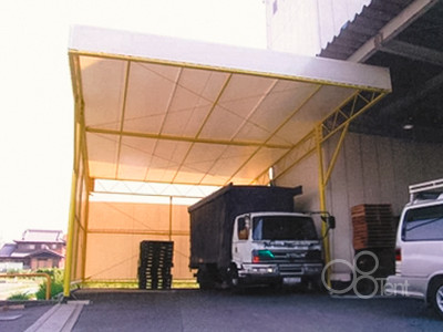 キャスター付き荷捌きテント（フレーム黄）を施工｜愛知県