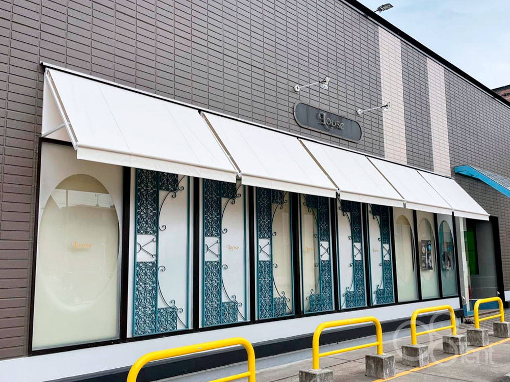店舗用テント（パネルタイプ）をスーパーマーケットに施工｜愛知県名古屋市