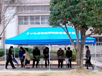 学校寄贈用のワンタッチテント