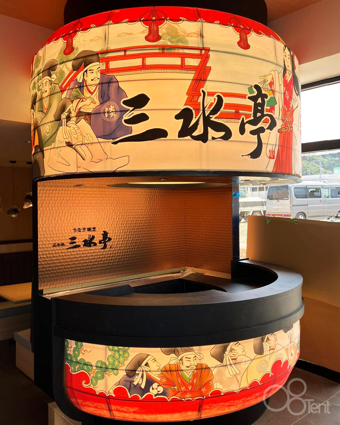 提灯モチーフの受付カウンター