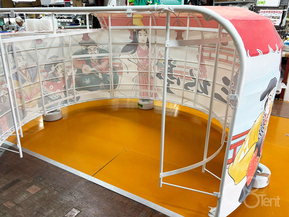 行灯（傘部分）の製作中（内側）