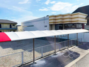 駐輪場テント屋根のリフォーム施工
