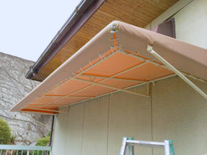 住居用庇テントのシート張替え｜愛知県名古屋市