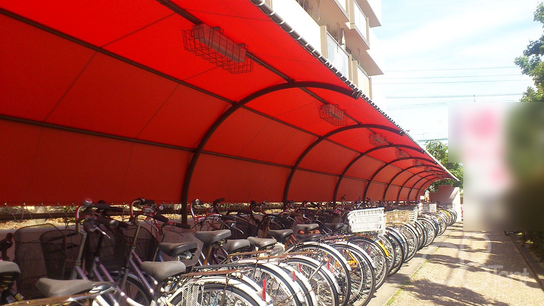 駐輪場テントを集合住宅自転車置き場に施工