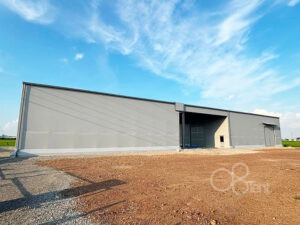 荷捌き上屋一体型の連結テント倉庫｜岐阜県海津市